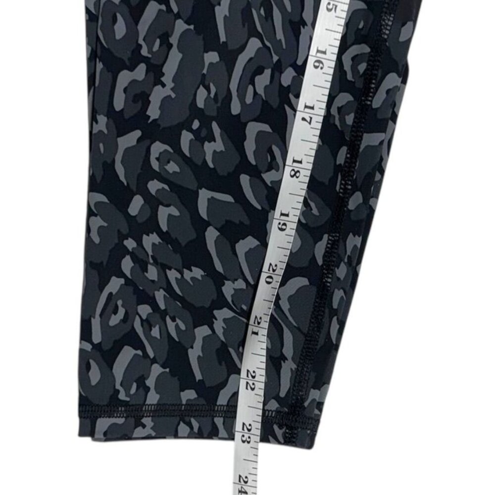 Sweaty Betty Zero Gravity 7/8th Tights Multicolor Size Medium - Picture 6 of 9